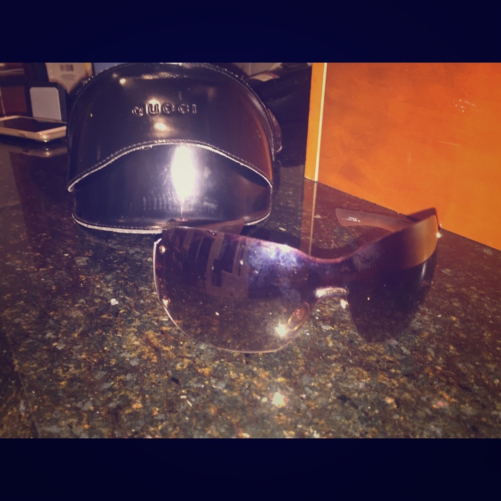 Gucci sunglasses